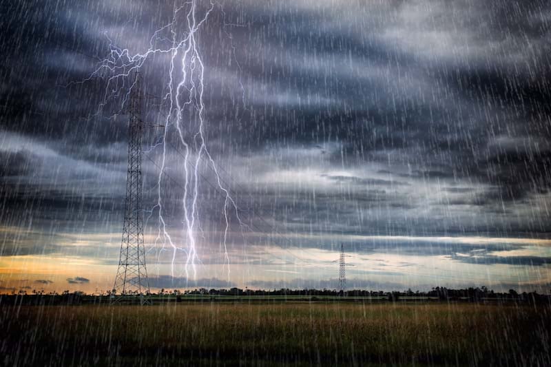 Protecting distributed grids from extreme weather events | IQGeo